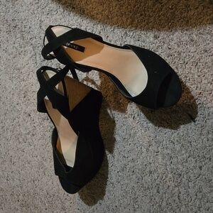 Forever 21 Black & Cork/Tan Wedges Size 8
